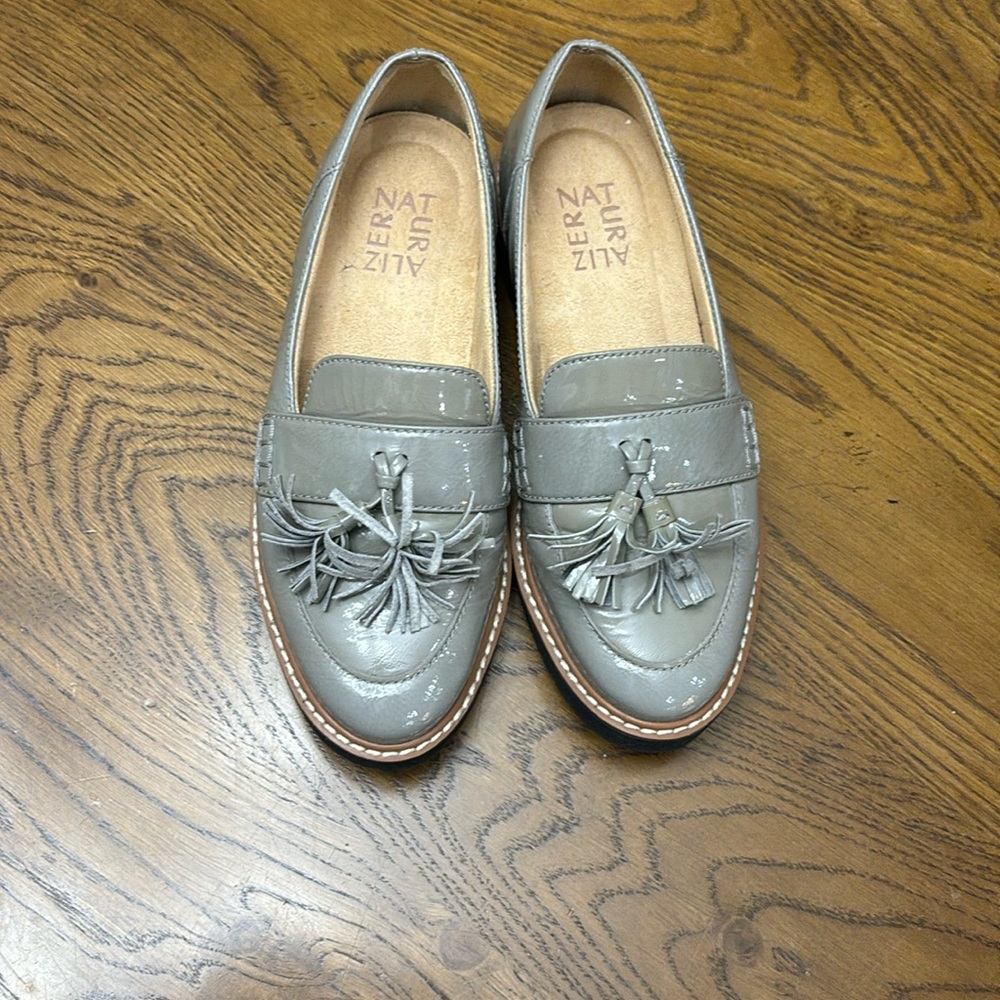 NATURALIZER Wedge Loafers